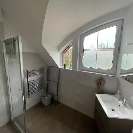 Kuenszler Apartmanhaz شقة