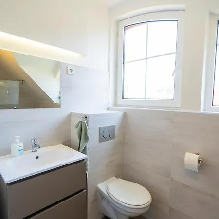 Kuenszler Apartmanhaz * Zamardi