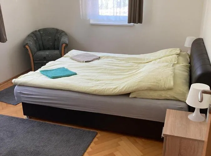 Kuenszler Apartmanhaz