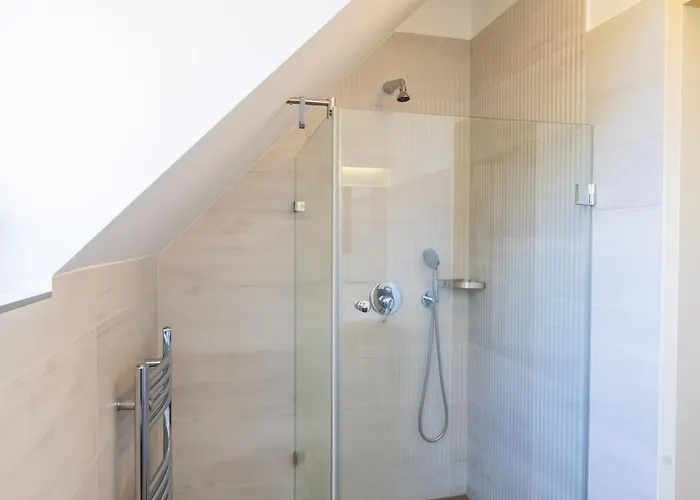 Kuenszler Apartmanhaz Zamárdi