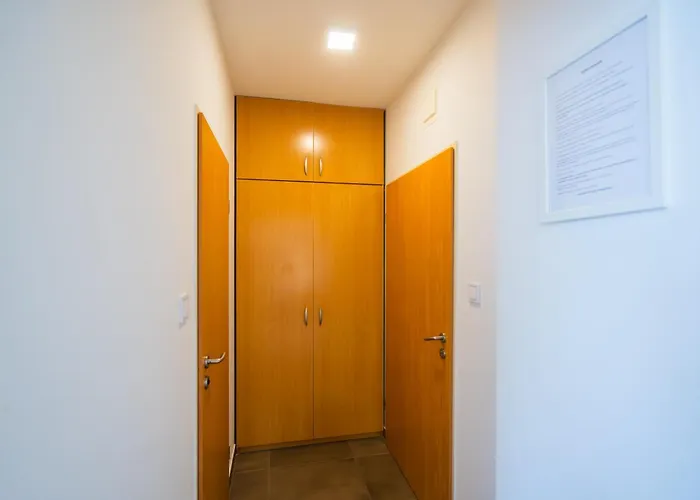 Appartement Kuenszler Apartmanhaz Zamárdi